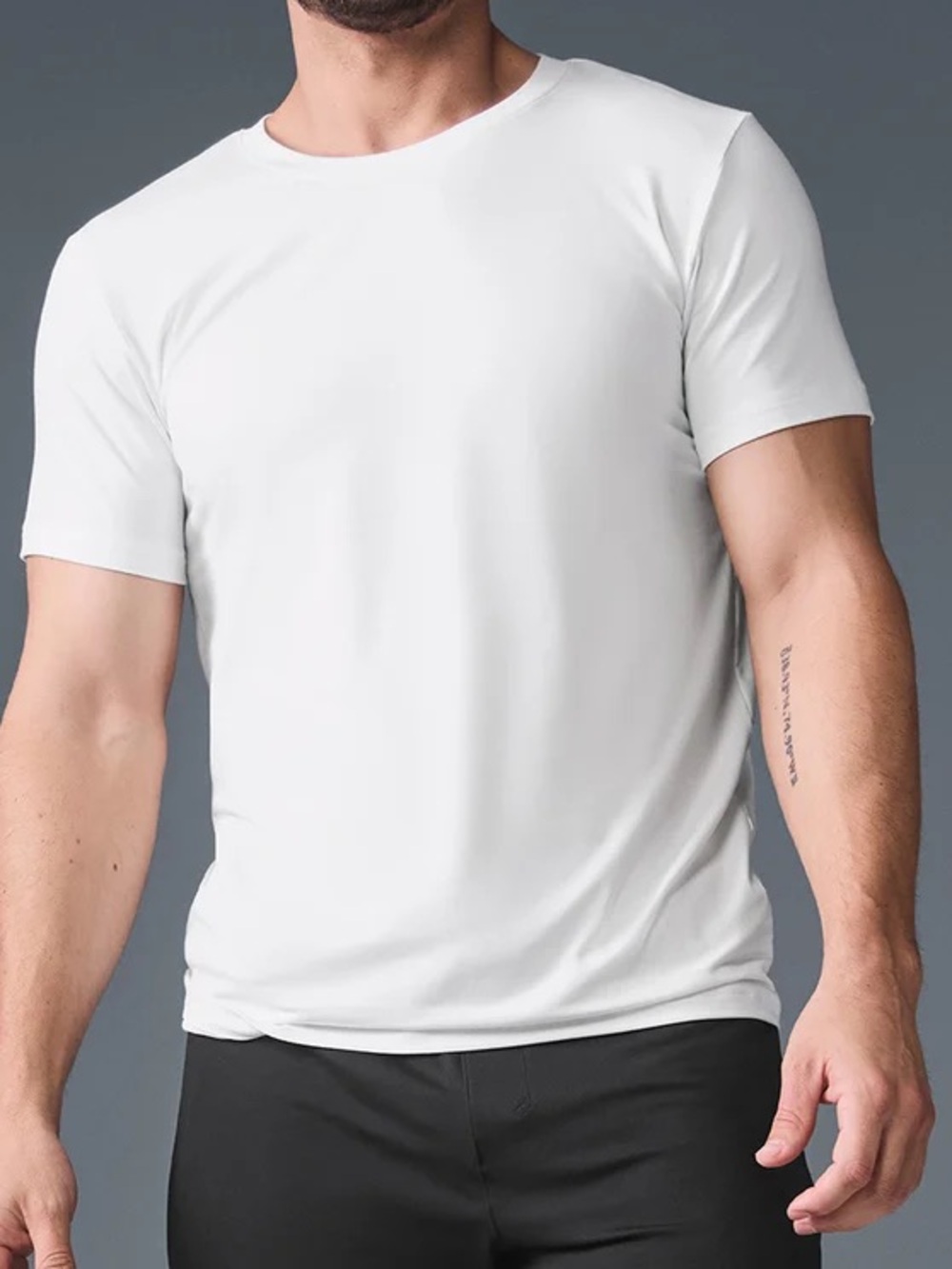 Alo Conquer Reform Crewneck Short Sleeve